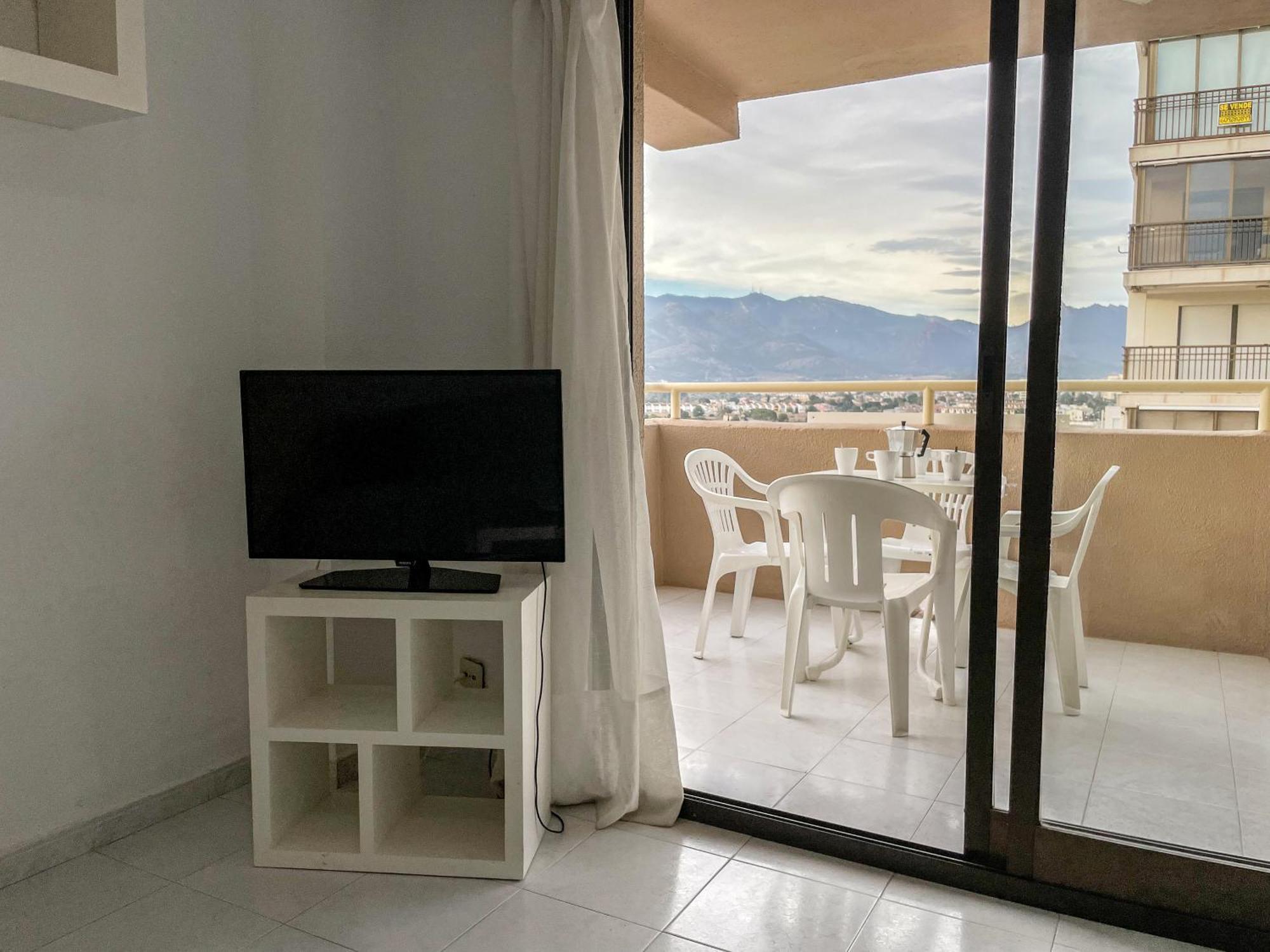 Apartamentos Benicassim 3000 Екстер'єр фото
