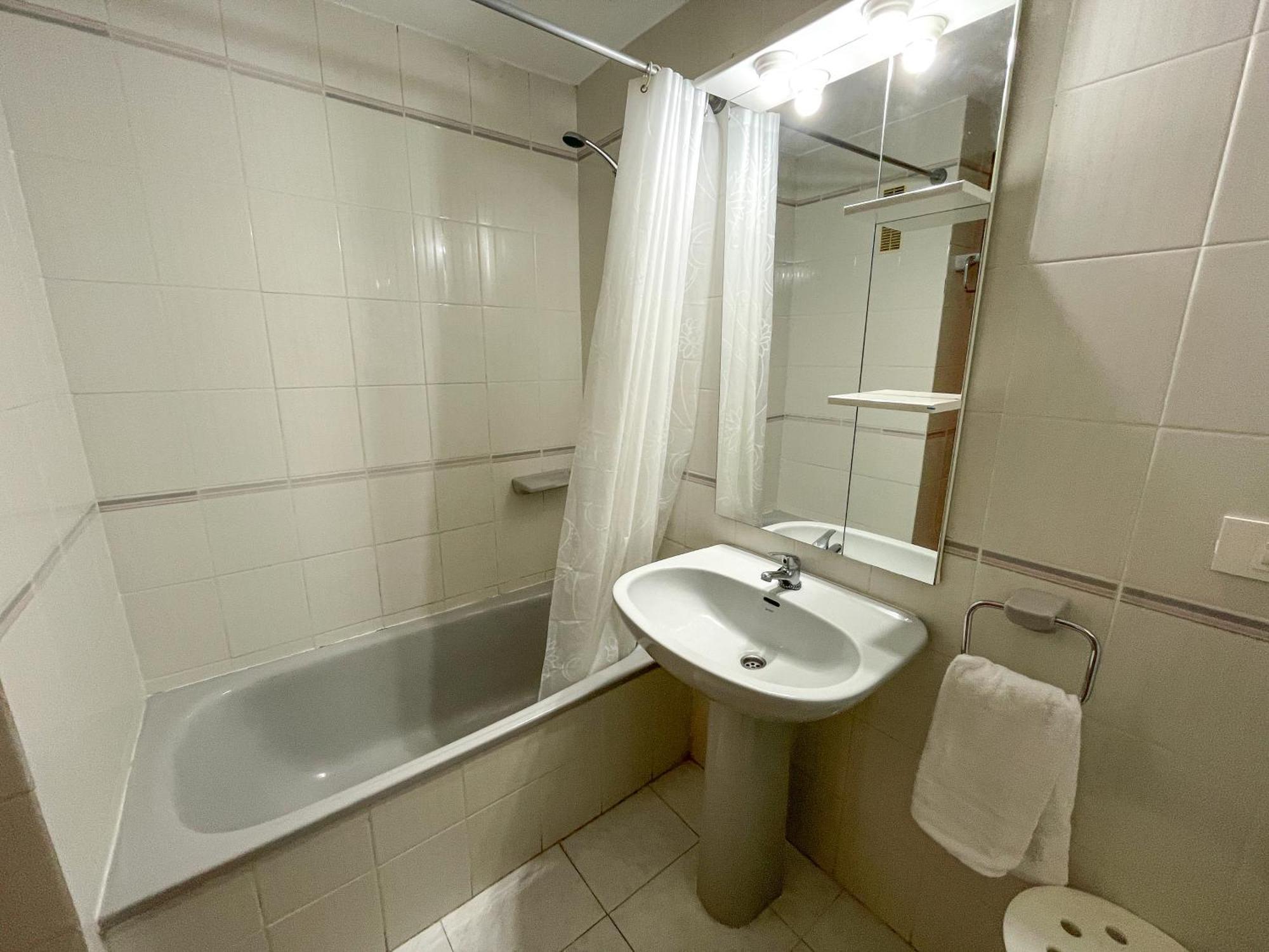 Apartamentos Benicassim 3000 Екстер'єр фото